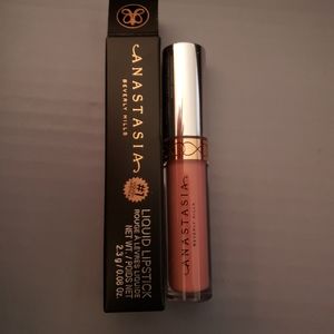 Anastasia Beverly Hills liquid lipstick